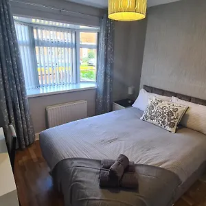  Homestay Ravenhill Townhouse United Kingdom
